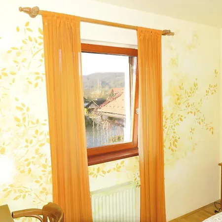 Nočitev z zajtrkom Estate Magovac - Reka Ljubezni *