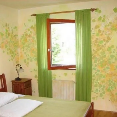 Estate Magovac - Reka Ljubezni Znojile pri Krki